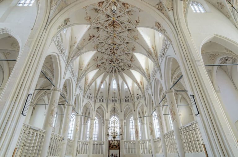 Plafond van de grote kerk in Harderwijk
